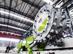 智造先鋒 機械手引領高質量發展新篇章